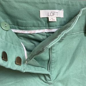 Light Green Loft Bermuda short size 4